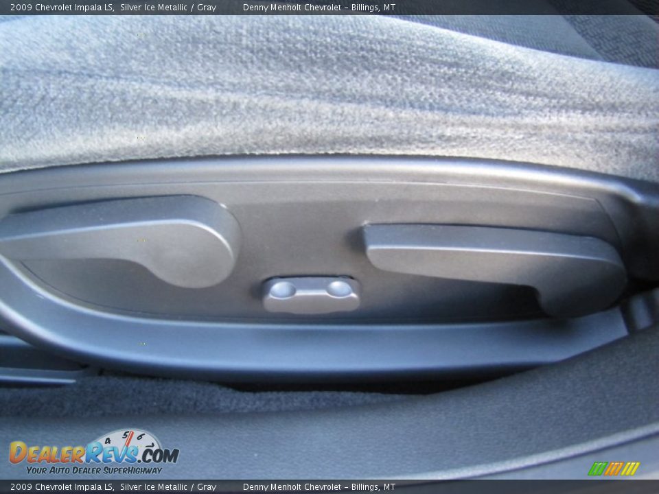 2009 Chevrolet Impala LS Silver Ice Metallic / Gray Photo #15