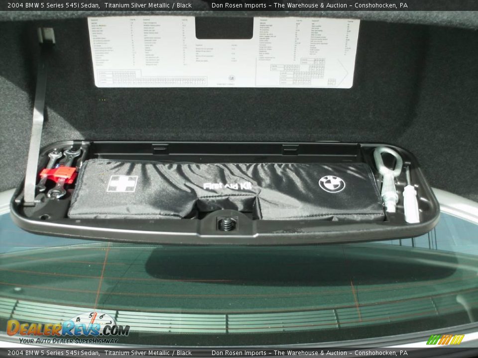 2004 BMW 5 Series 545i Sedan Titanium Silver Metallic / Black Photo #11