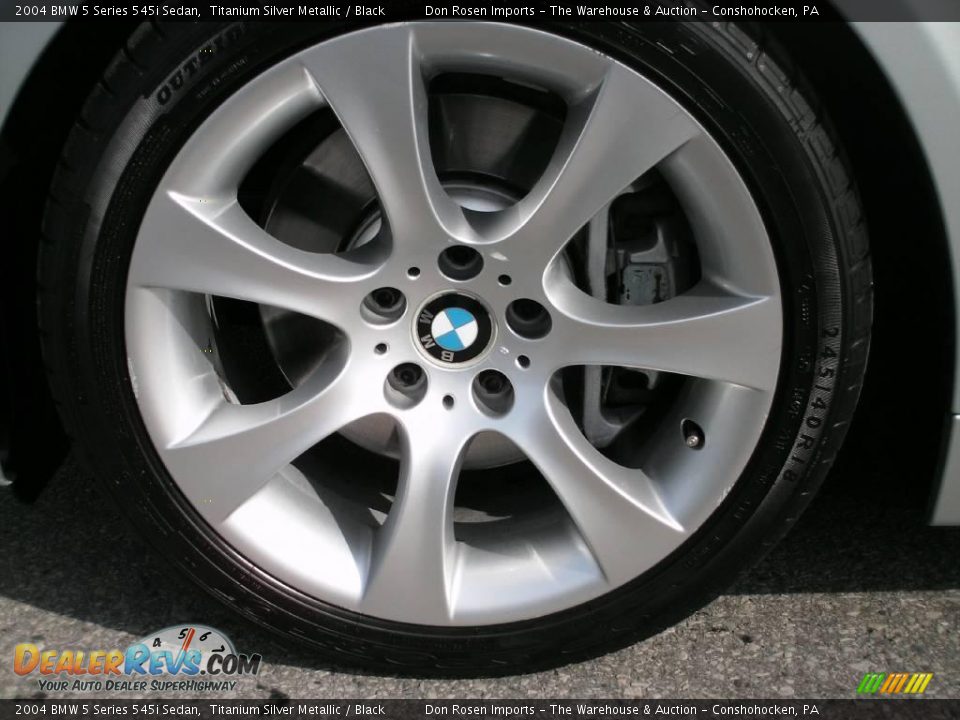 2004 BMW 5 Series 545i Sedan Titanium Silver Metallic / Black Photo #12