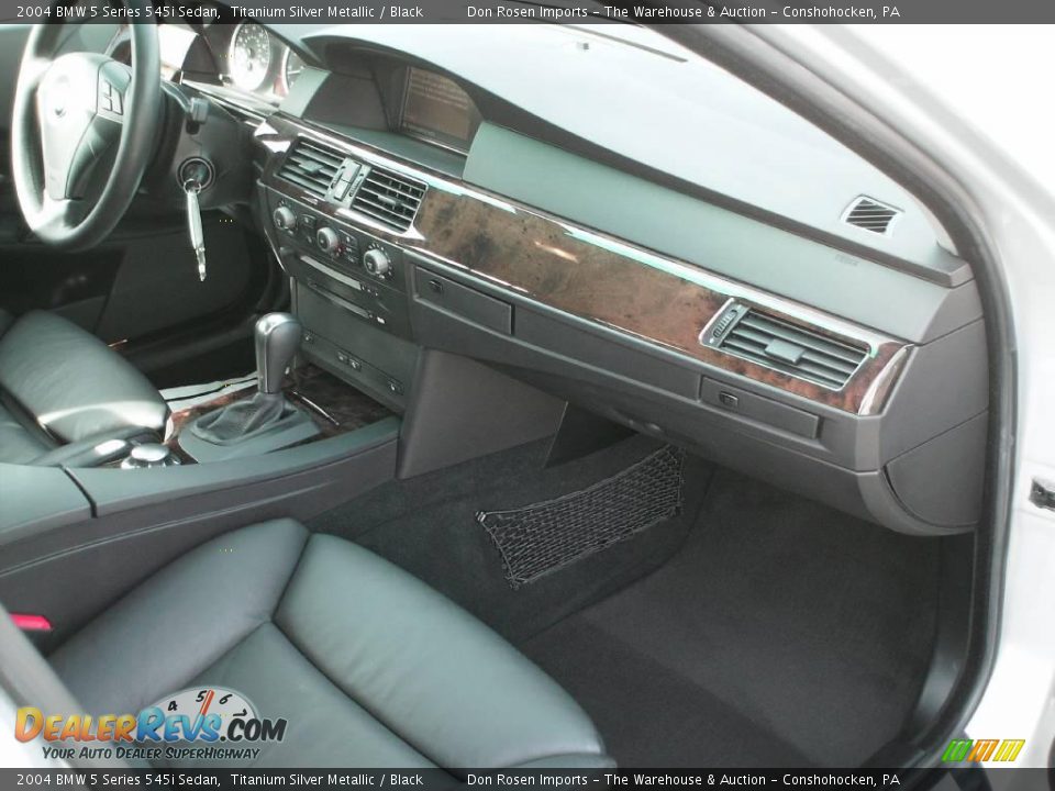 2004 BMW 5 Series 545i Sedan Titanium Silver Metallic / Black Photo #29