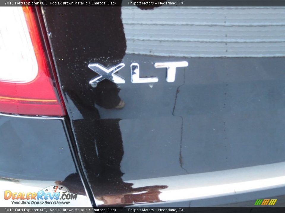 2013 Ford Explorer XLT Kodiak Brown Metallic / Charcoal Black Photo #12
