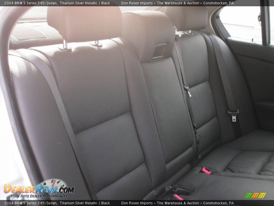 2004 BMW 5 Series 545i Sedan Titanium Silver Metallic / Black Photo #31