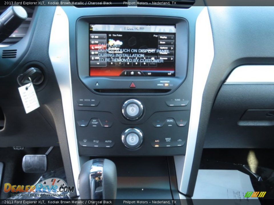 2013 Ford Explorer XLT Kodiak Brown Metallic / Charcoal Black Photo #25