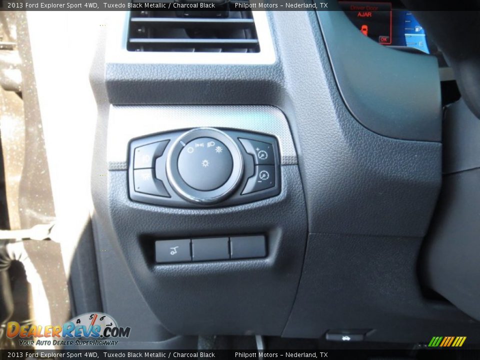 Controls of 2013 Ford Explorer Sport 4WD Photo #34