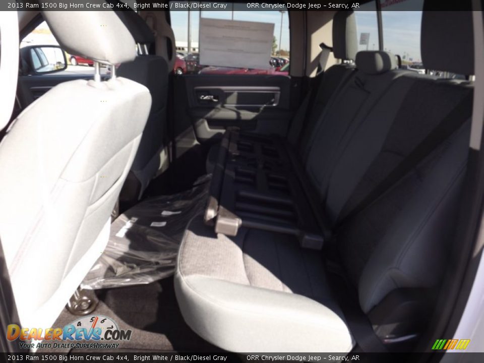 2013 Ram 1500 Big Horn Crew Cab 4x4 Bright White / Black/Diesel Gray Photo #13