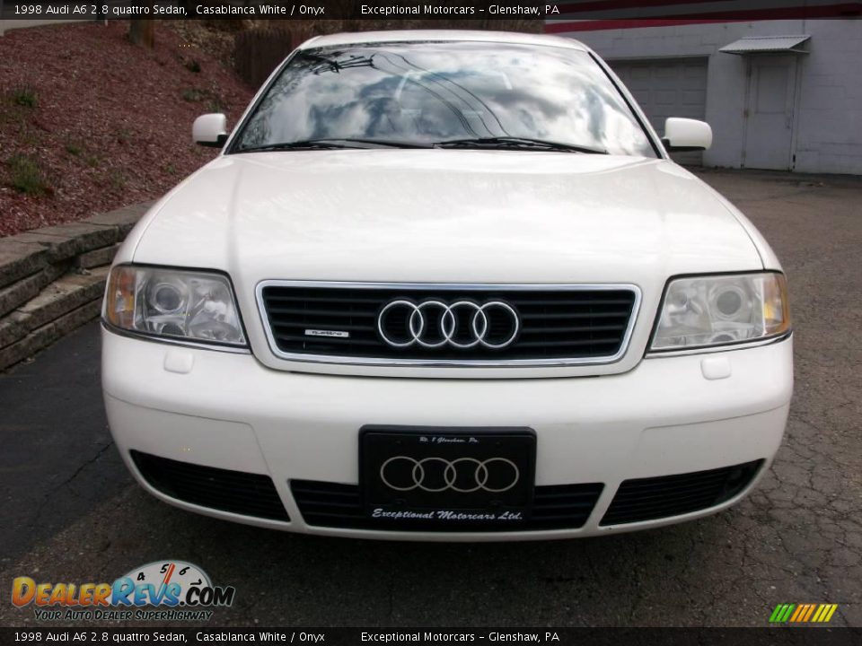 1998 Audi A6 2.8 quattro Sedan Casablanca White / Onyx Photo #8