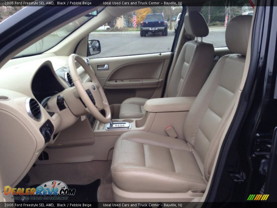 2006 Ford Freestyle SEL AWD Black / Pebble Beige Photo #23
