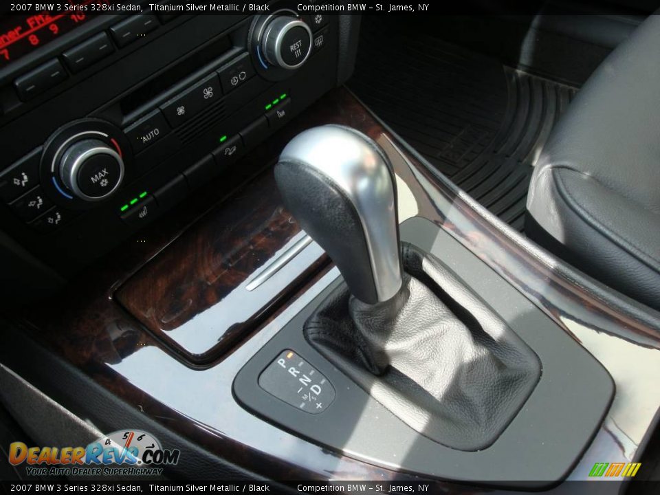 2007 BMW 3 Series 328xi Sedan Titanium Silver Metallic / Black Photo #14