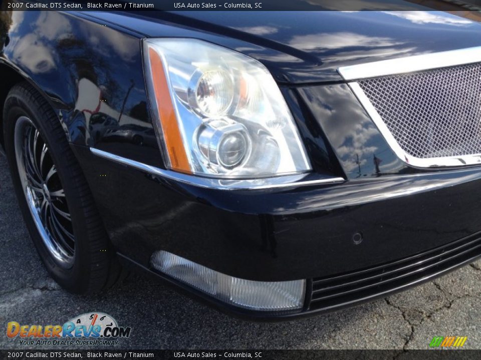 2007 Cadillac DTS Sedan Black Raven / Titanium Photo #3