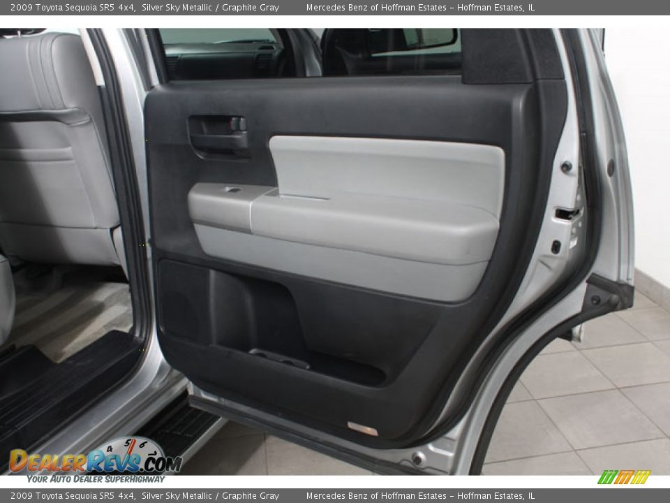 2009 Toyota Sequoia SR5 4x4 Silver Sky Metallic / Graphite Gray Photo #14