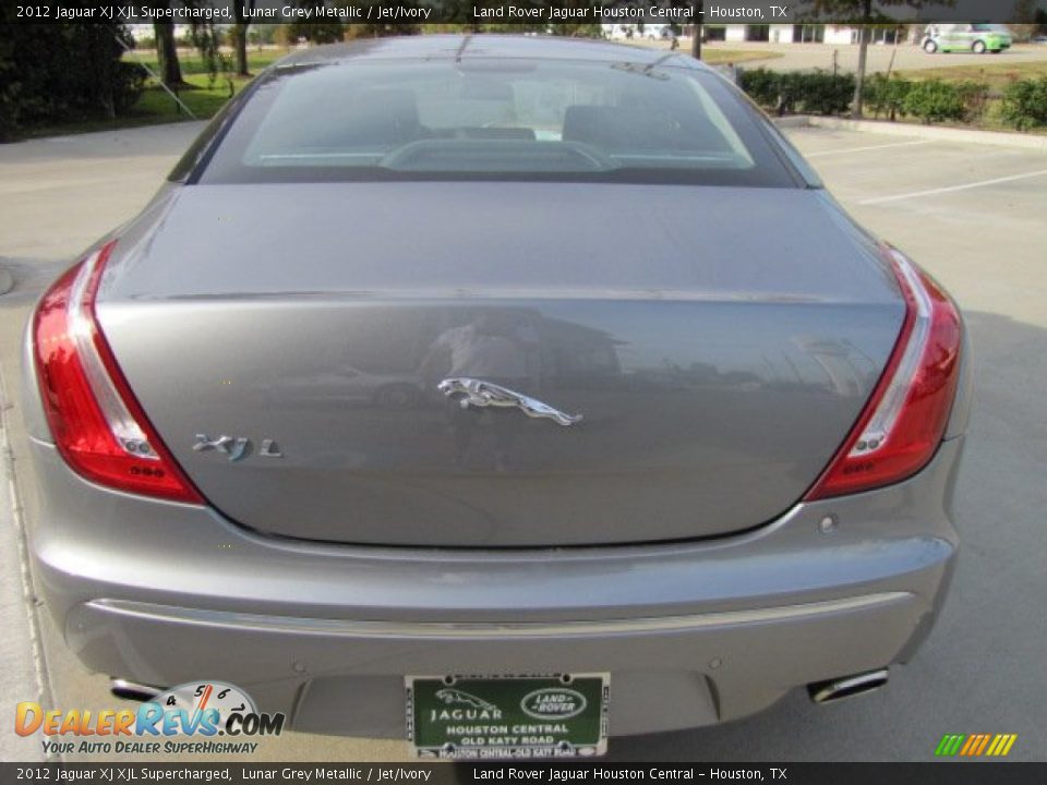 2012 Jaguar XJ XJL Supercharged Lunar Grey Metallic / Jet/Ivory Photo #9
