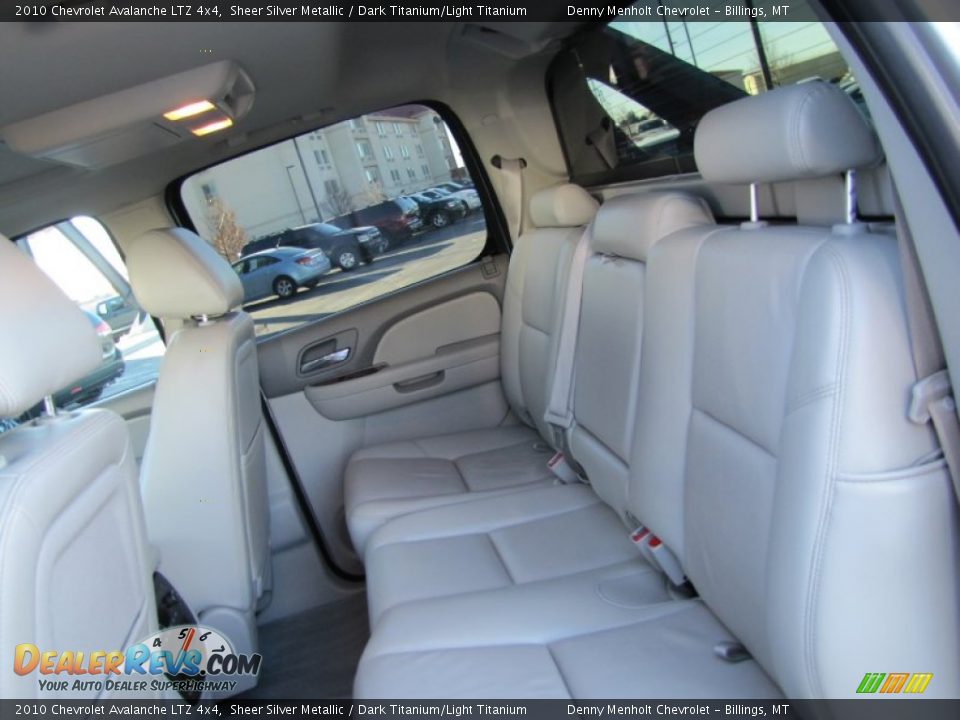2010 Chevrolet Avalanche LTZ 4x4 Sheer Silver Metallic / Dark Titanium/Light Titanium Photo #10