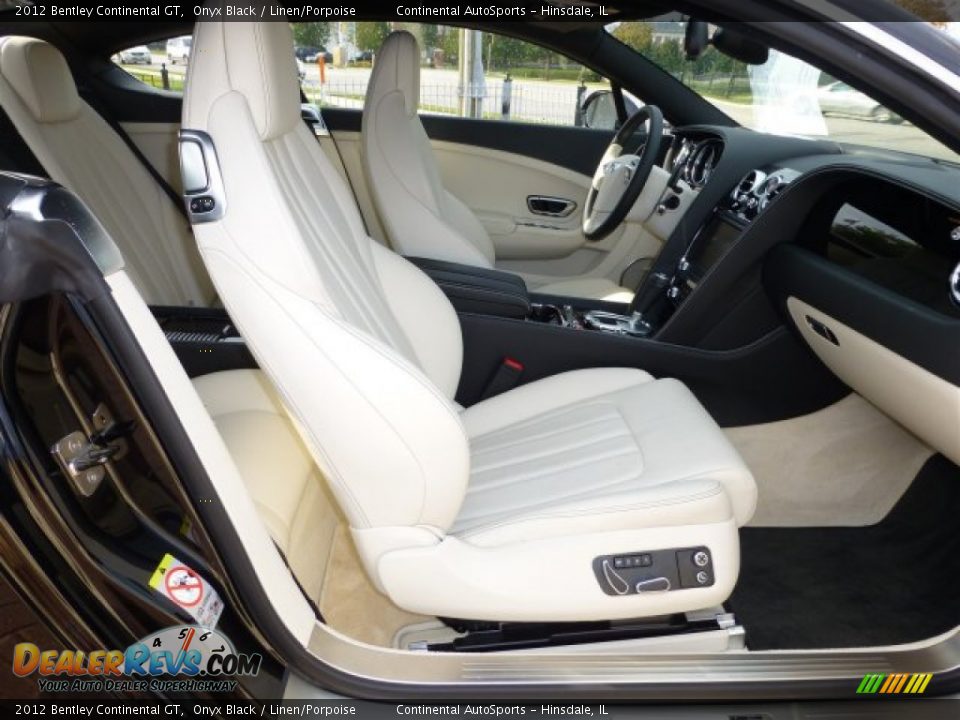 Front Seat of 2012 Bentley Continental GT  Photo #25