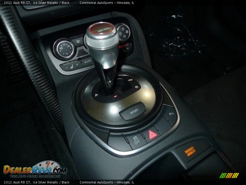2012 Audi R8 GT Shifter Photo #27