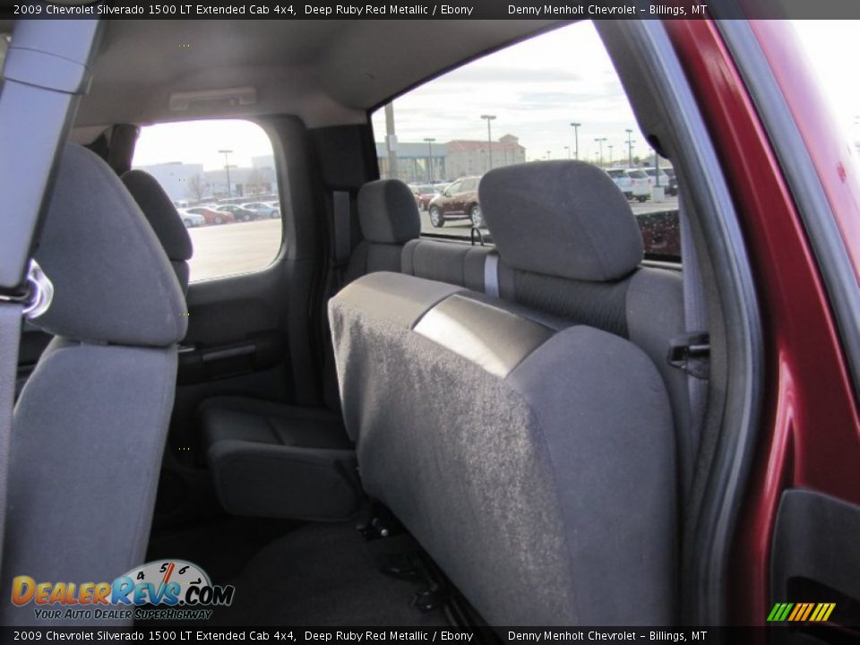 2009 Chevrolet Silverado 1500 LT Extended Cab 4x4 Deep Ruby Red Metallic / Ebony Photo #11