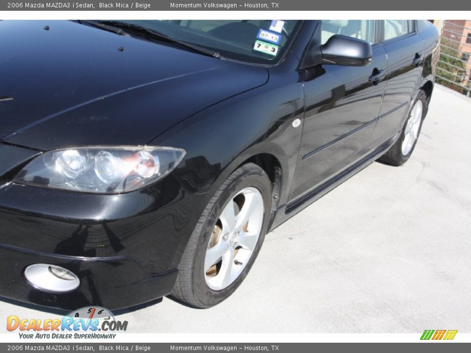 2006 Mazda MAZDA3 i Sedan Black Mica / Beige Photo #3
