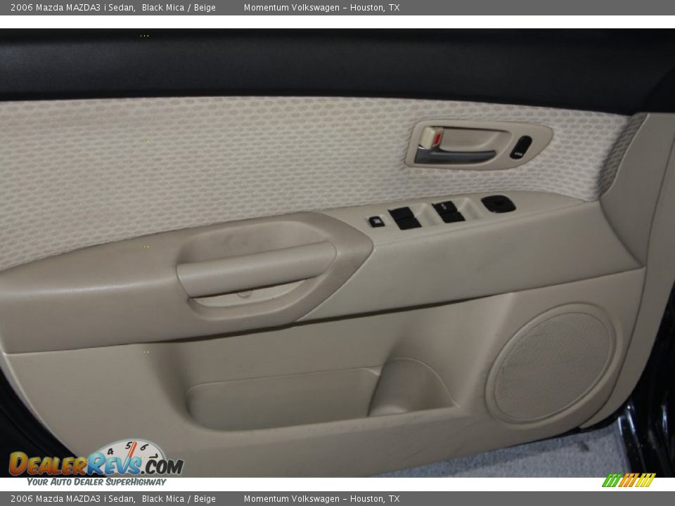 2006 Mazda MAZDA3 i Sedan Black Mica / Beige Photo #7