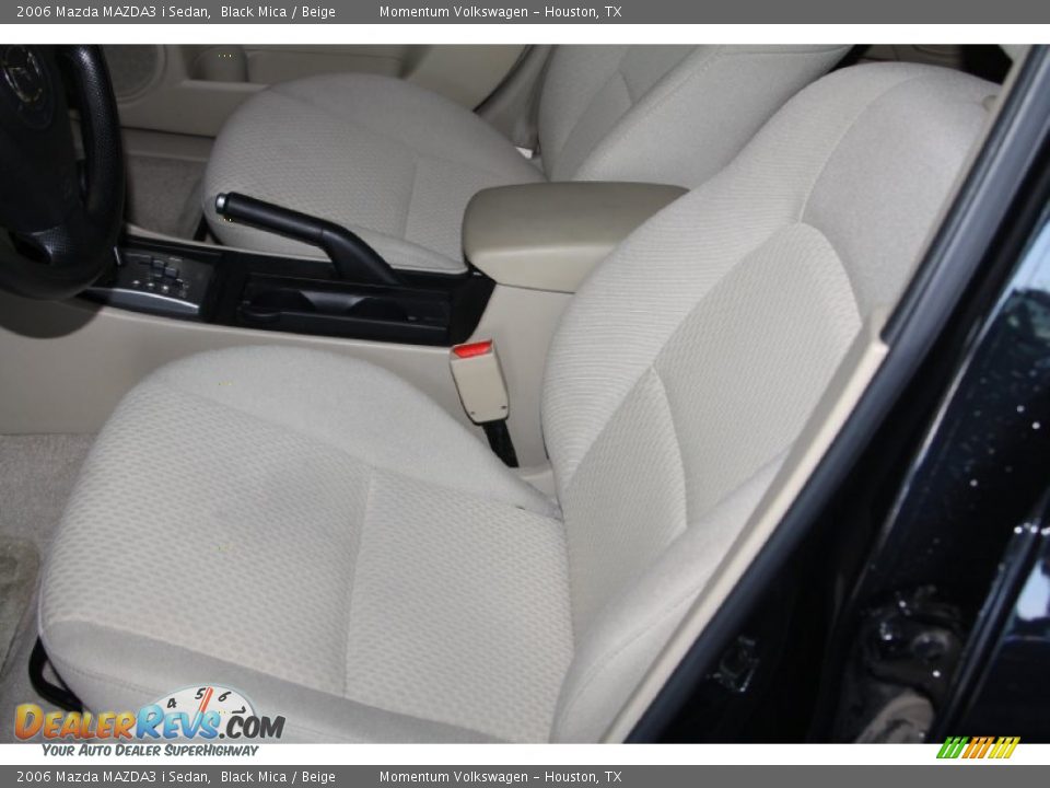 2006 Mazda MAZDA3 i Sedan Black Mica / Beige Photo #9