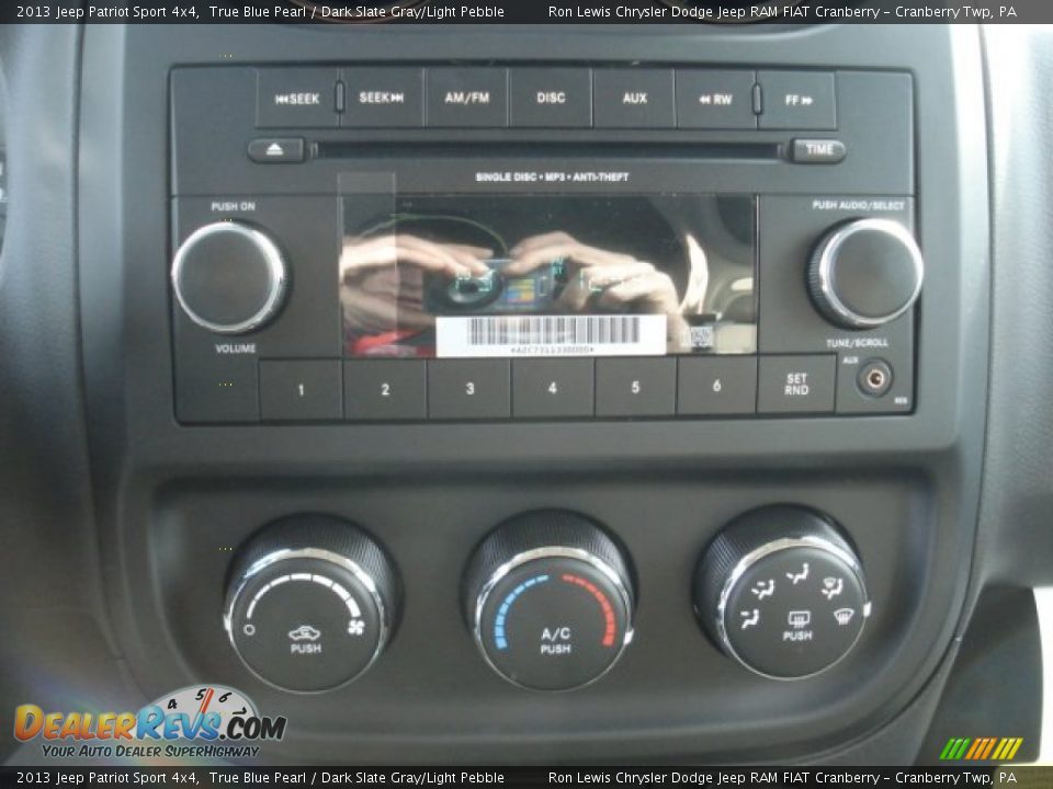 2013 Jeep Patriot Sport 4x4 True Blue Pearl / Dark Slate Gray/Light Pebble Photo #16