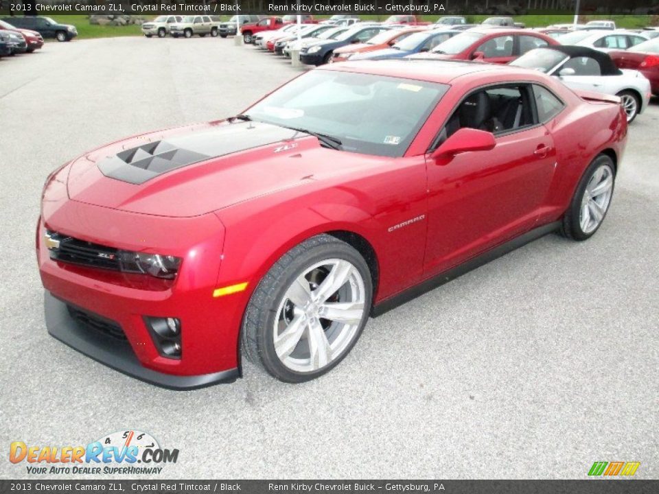 Front 3/4 View of 2013 Chevrolet Camaro ZL1 Photo #10