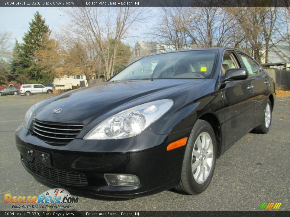 2004 Lexus ES 330 Black Onyx / Ivory Photo #2