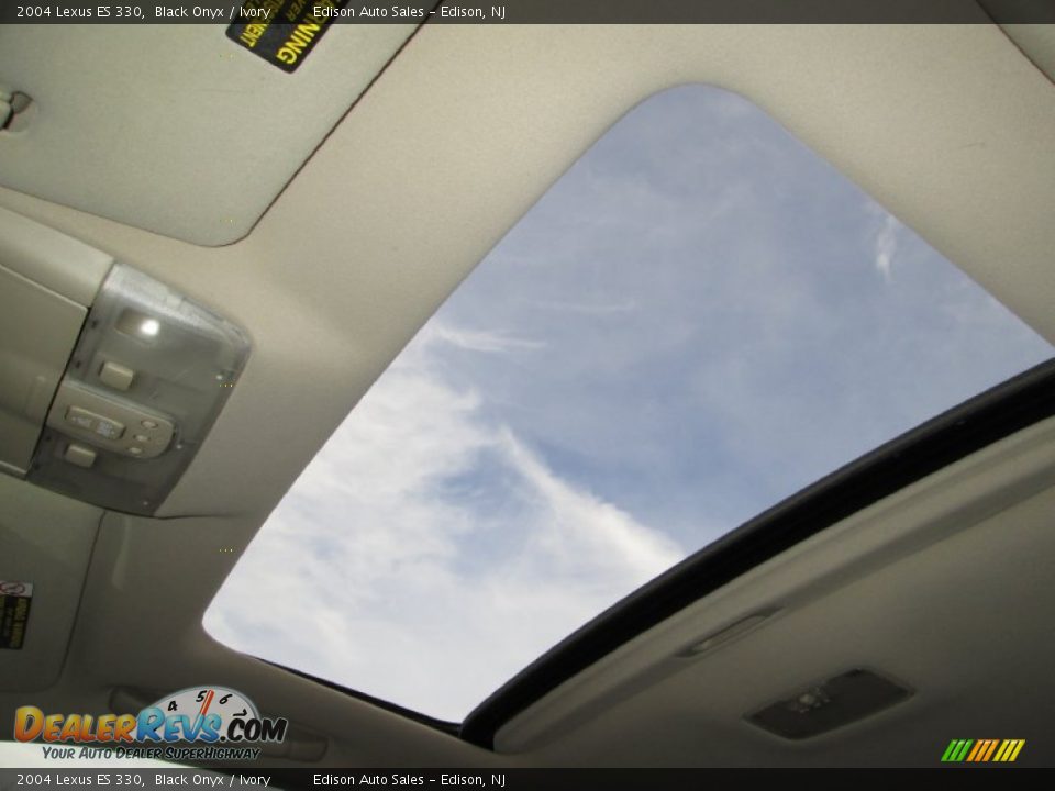 2004 Lexus ES 330 Black Onyx / Ivory Photo #19