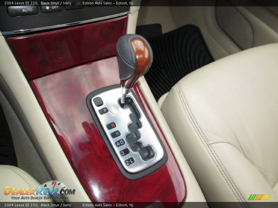 2004 Lexus ES 330 Black Onyx / Ivory Photo #21