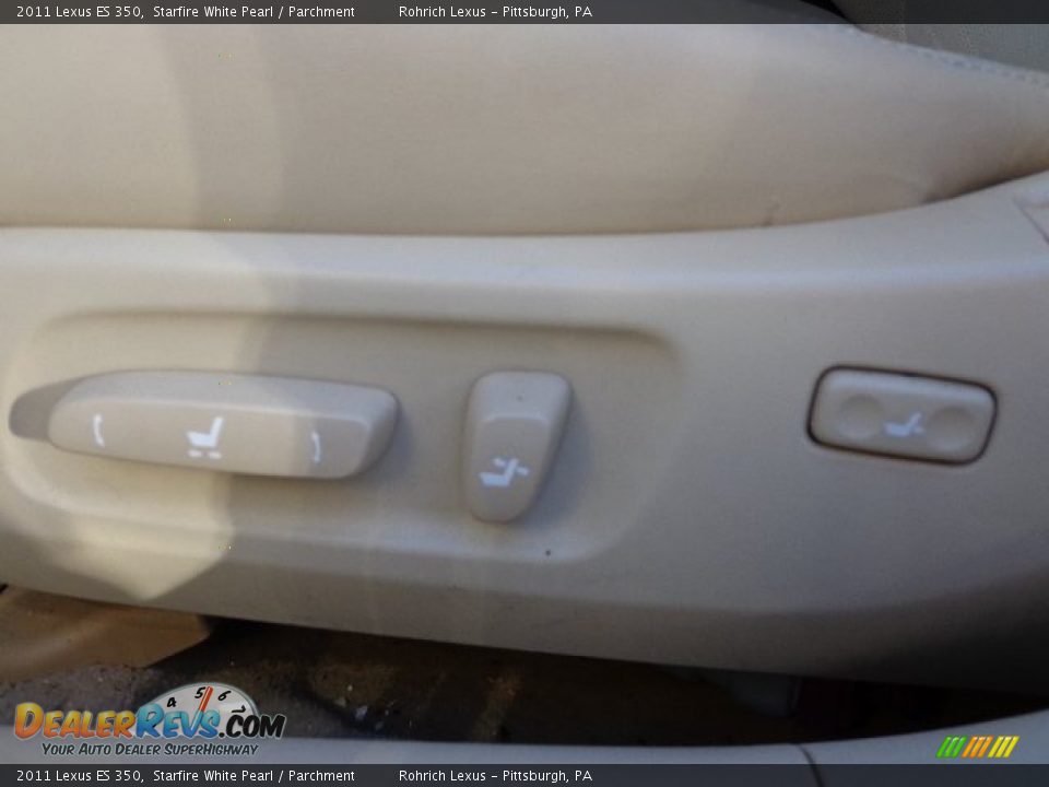2011 Lexus ES 350 Starfire White Pearl / Parchment Photo #17