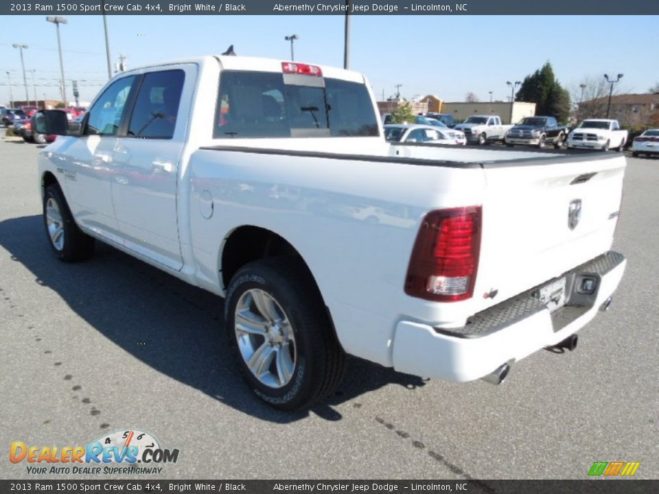2013 Ram 1500 Sport Crew Cab 4x4 Bright White / Black Photo #4