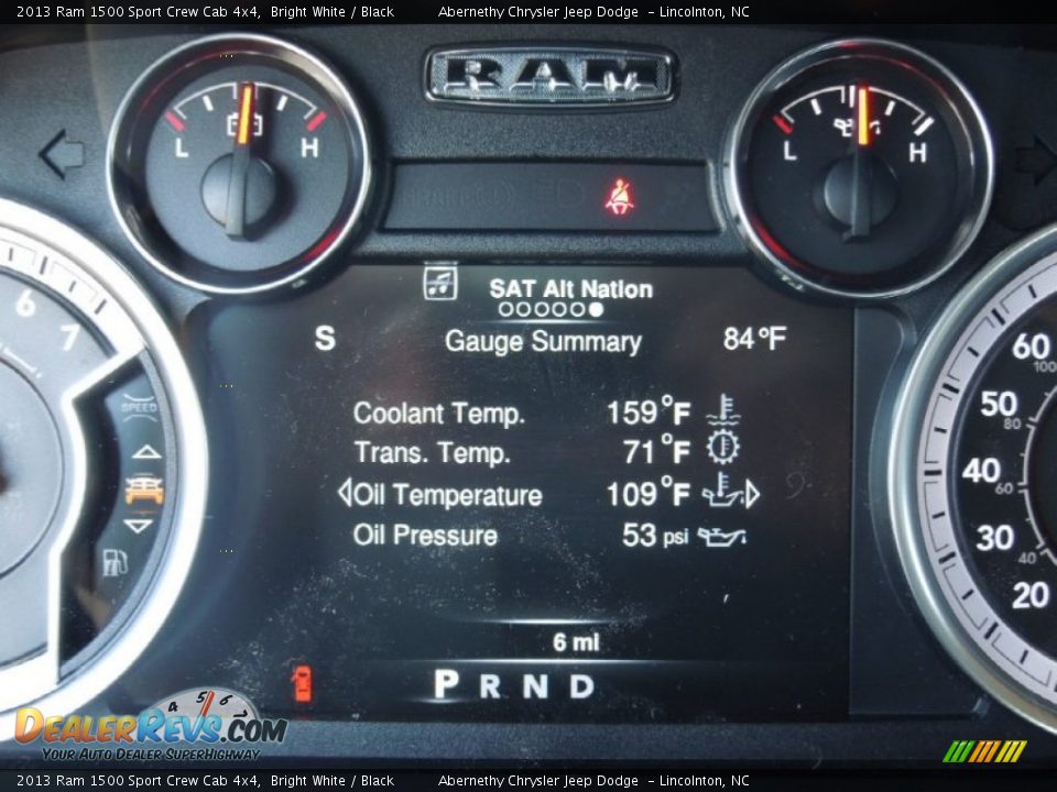 2013 Ram 1500 Sport Crew Cab 4x4 Bright White / Black Photo #17