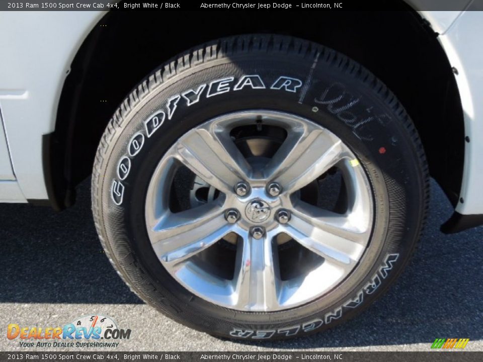 2013 Ram 1500 Sport Crew Cab 4x4 Bright White / Black Photo #26