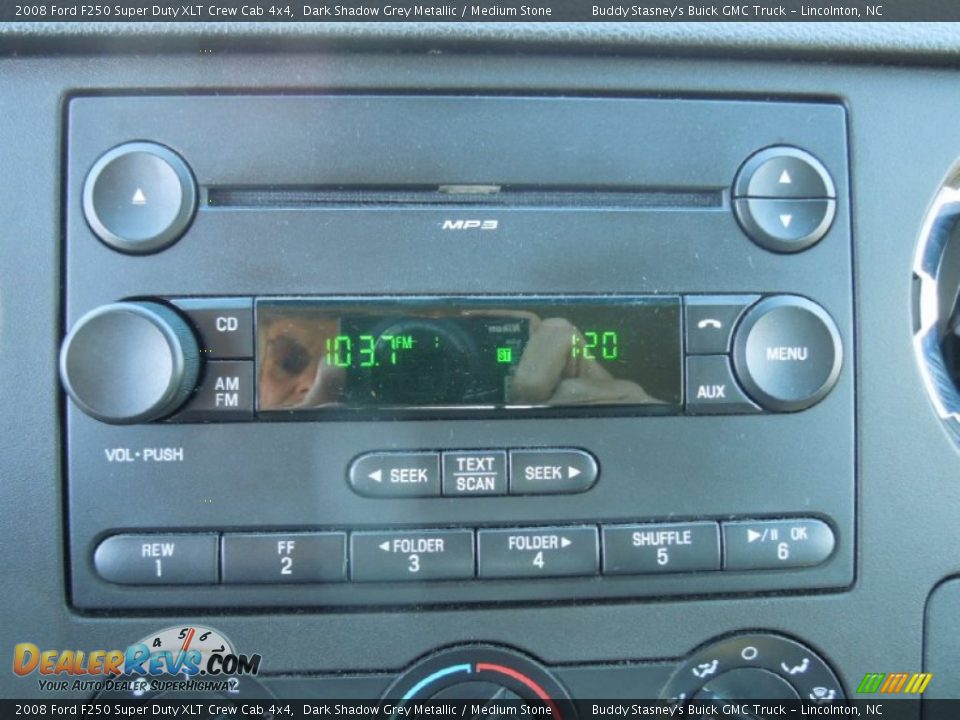 Audio System of 2008 Ford F250 Super Duty XLT Crew Cab 4x4 Photo #14