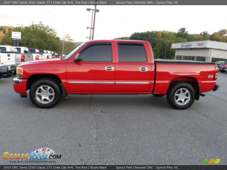 2007 GMC Sierra 1500 Classic Z71 Crew Cab 4x4 Fire Red / Ebony Black Photo #1