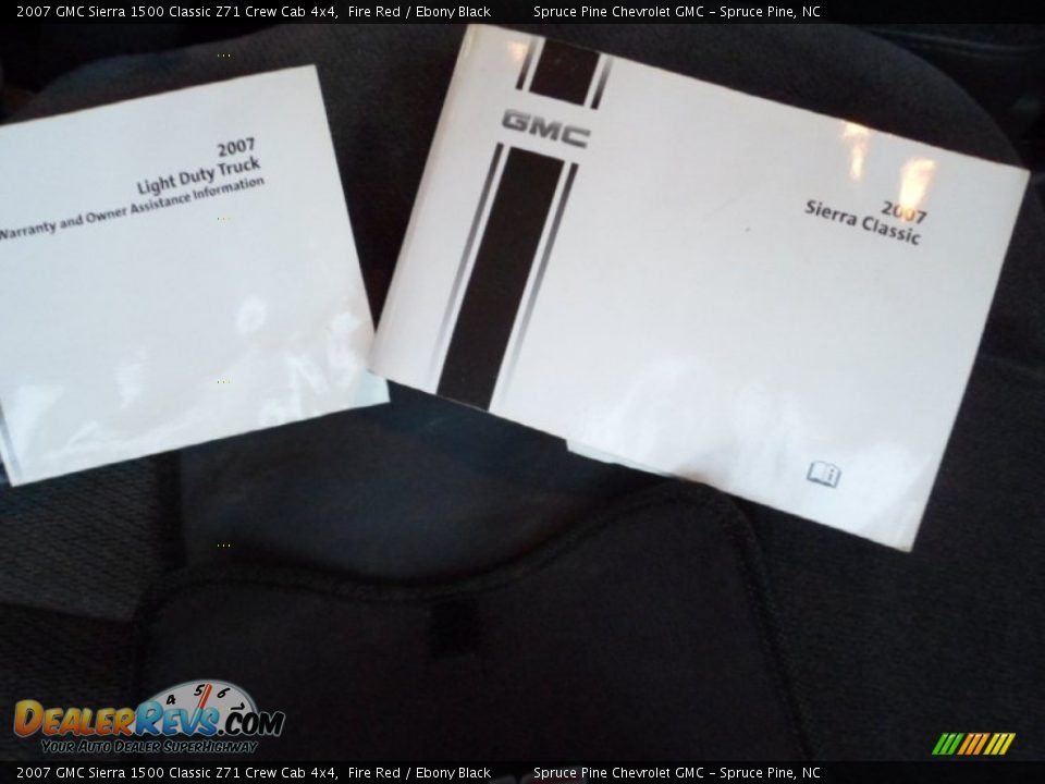 2007 GMC Sierra 1500 Classic Z71 Crew Cab 4x4 Fire Red / Ebony Black Photo #35