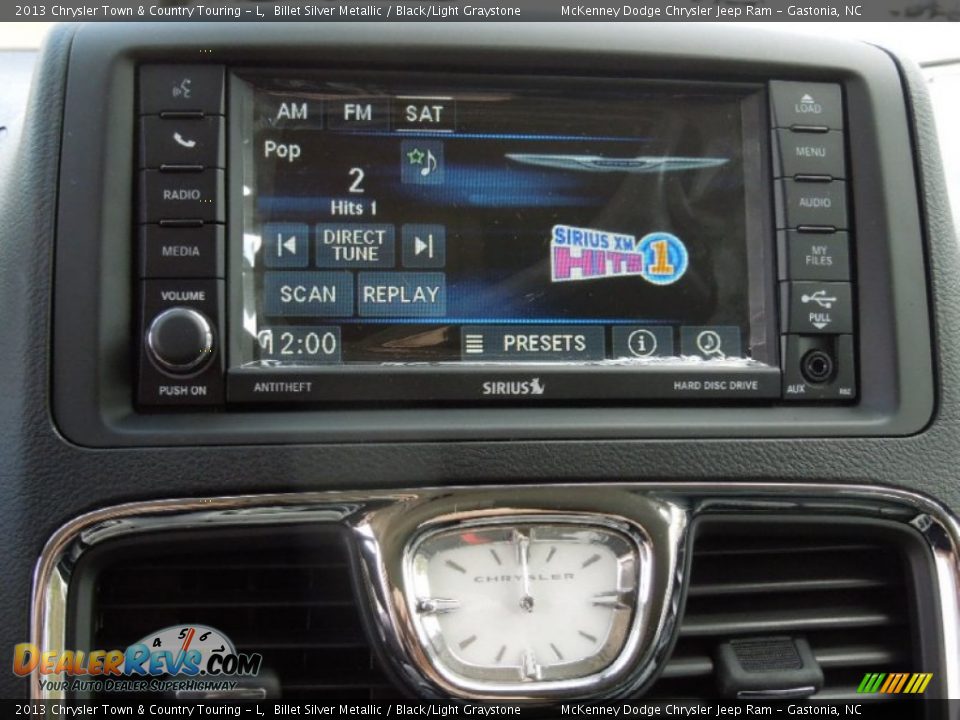 2013 Chrysler Town & Country Touring - L Billet Silver Metallic / Black/Light Graystone Photo #14