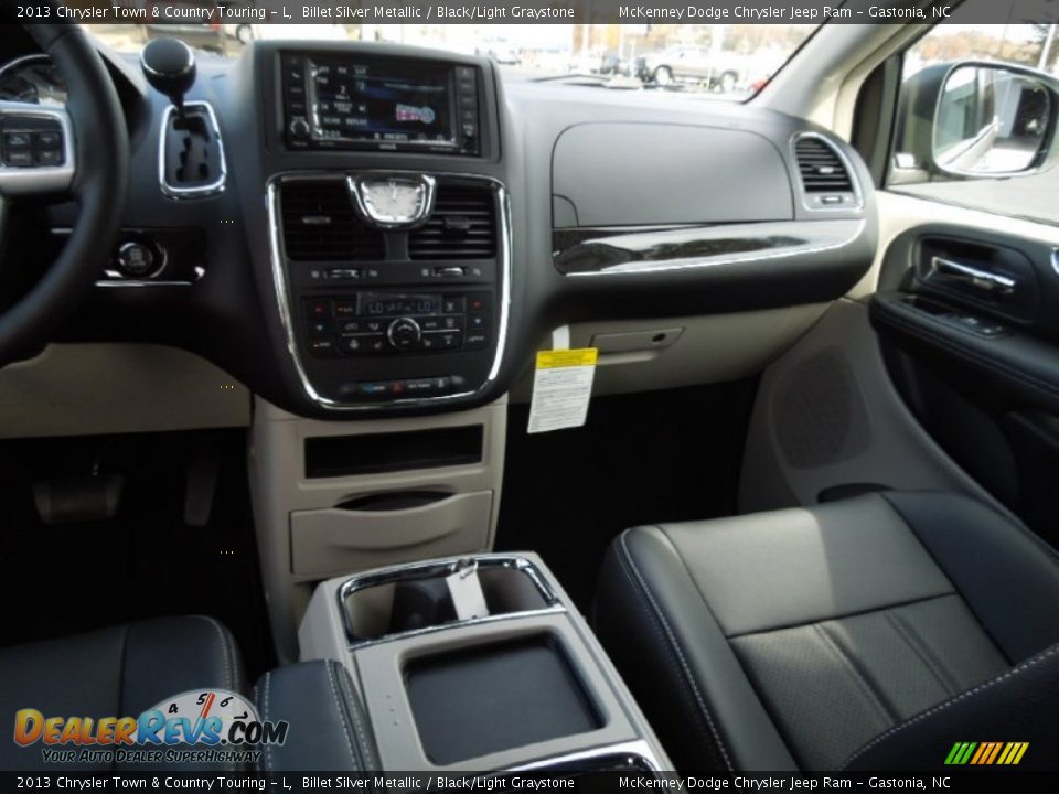 2013 Chrysler Town & Country Touring - L Billet Silver Metallic / Black/Light Graystone Photo #23