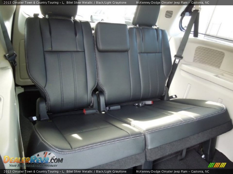 Rear Seat of 2013 Chrysler Town & Country Touring - L Photo #26