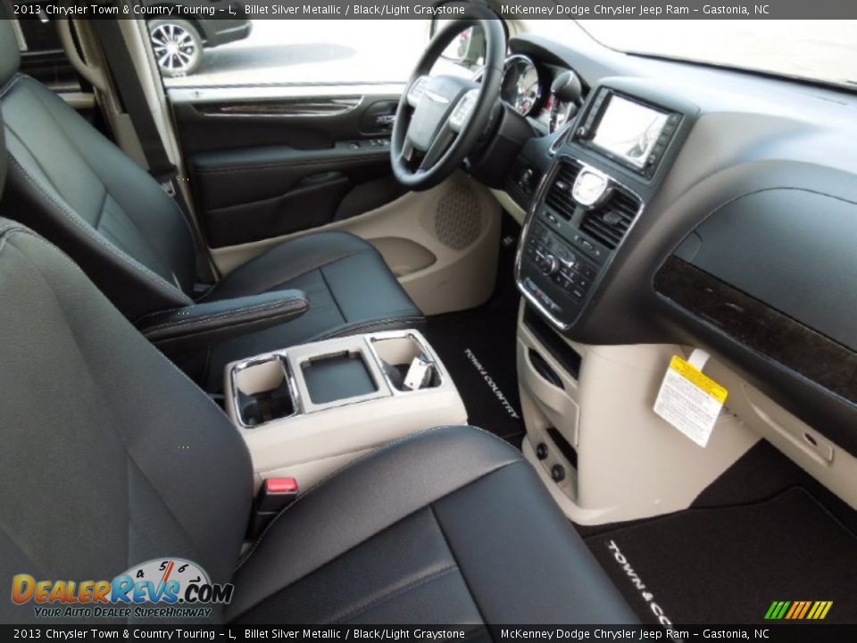2013 Chrysler Town & Country Touring - L Billet Silver Metallic / Black/Light Graystone Photo #28