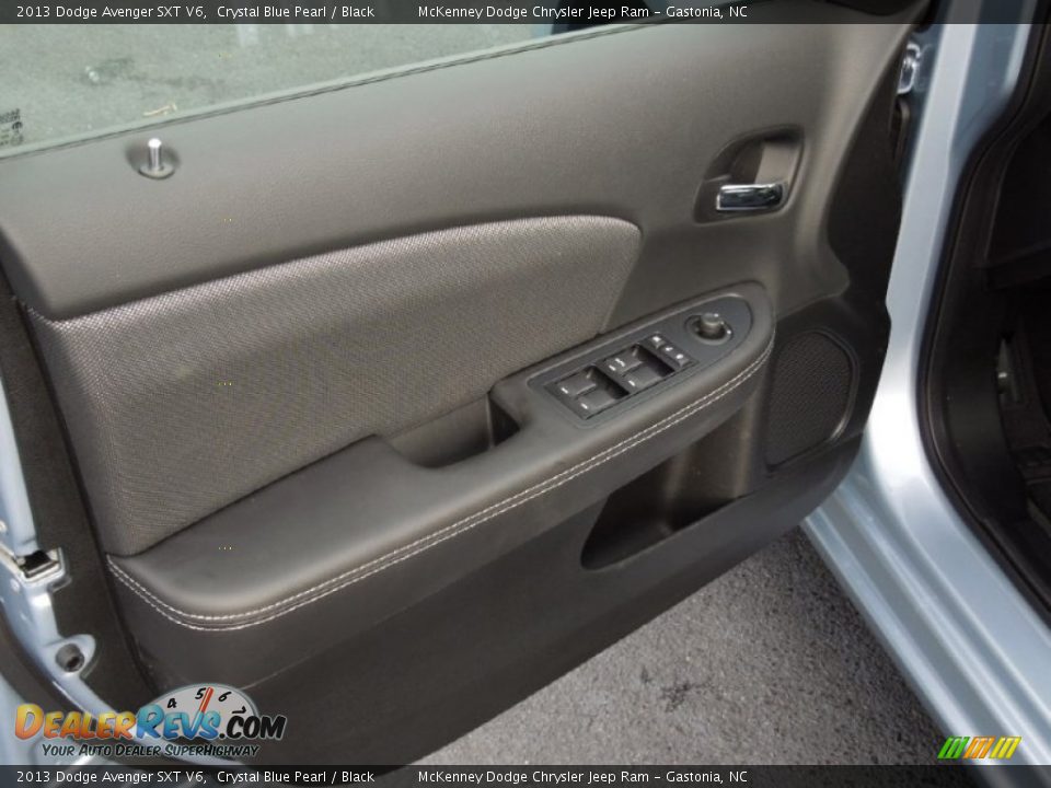 2013 Dodge Avenger SXT V6 Crystal Blue Pearl / Black Photo #11
