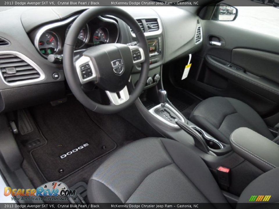 Black Interior - 2013 Dodge Avenger SXT V6 Photo #27