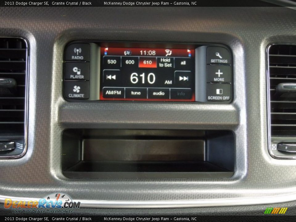 Controls of 2013 Dodge Charger SE Photo #15