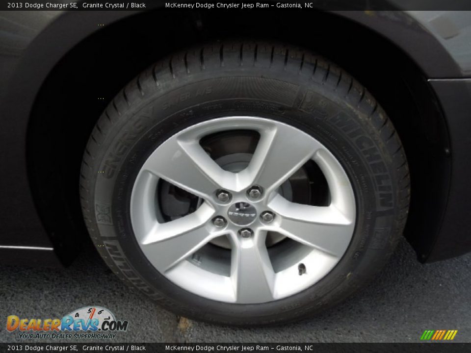 2013 Dodge Charger SE Wheel Photo #26