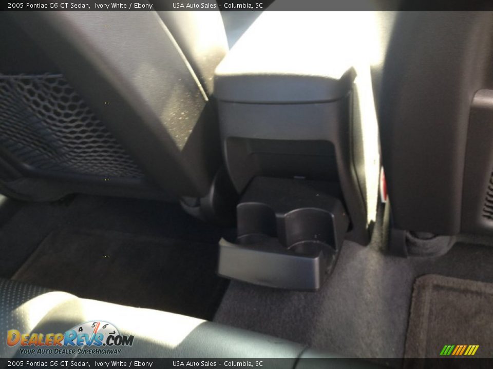 2005 Pontiac G6 GT Sedan Ivory White / Ebony Photo #14