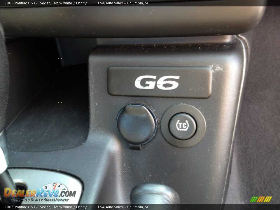 2005 Pontiac G6 GT Sedan Ivory White / Ebony Photo #18