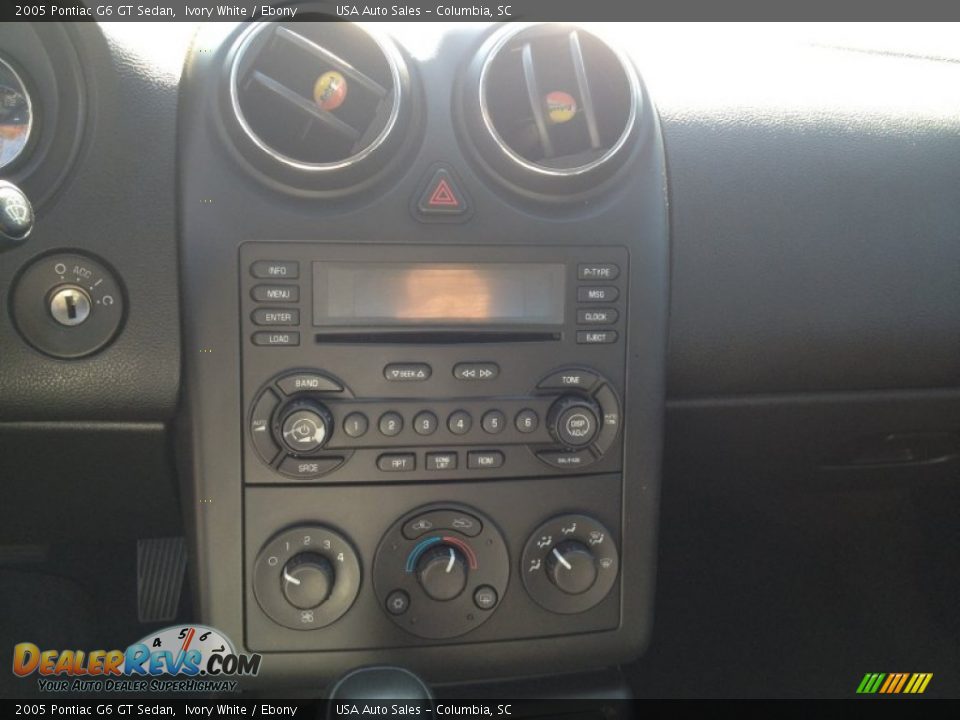 2005 Pontiac G6 GT Sedan Ivory White / Ebony Photo #24