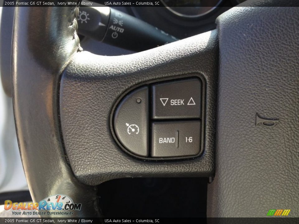 2005 Pontiac G6 GT Sedan Ivory White / Ebony Photo #28