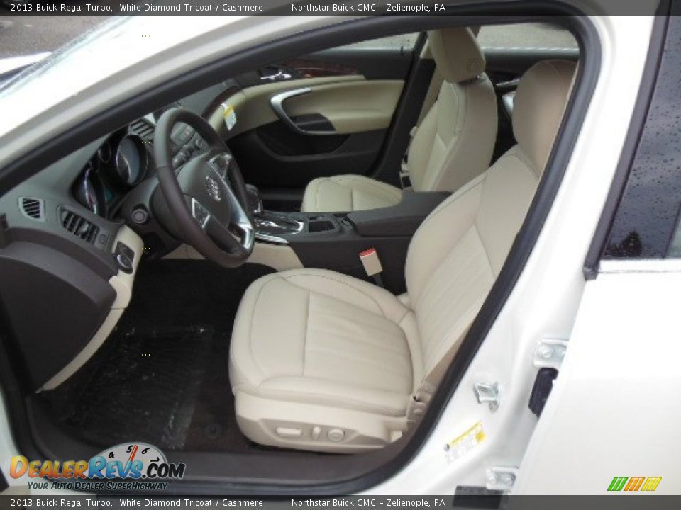 2013 Buick Regal Turbo White Diamond Tricoat / Cashmere Photo #11