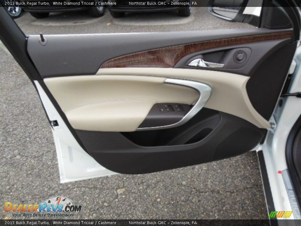2013 Buick Regal Turbo White Diamond Tricoat / Cashmere Photo #12