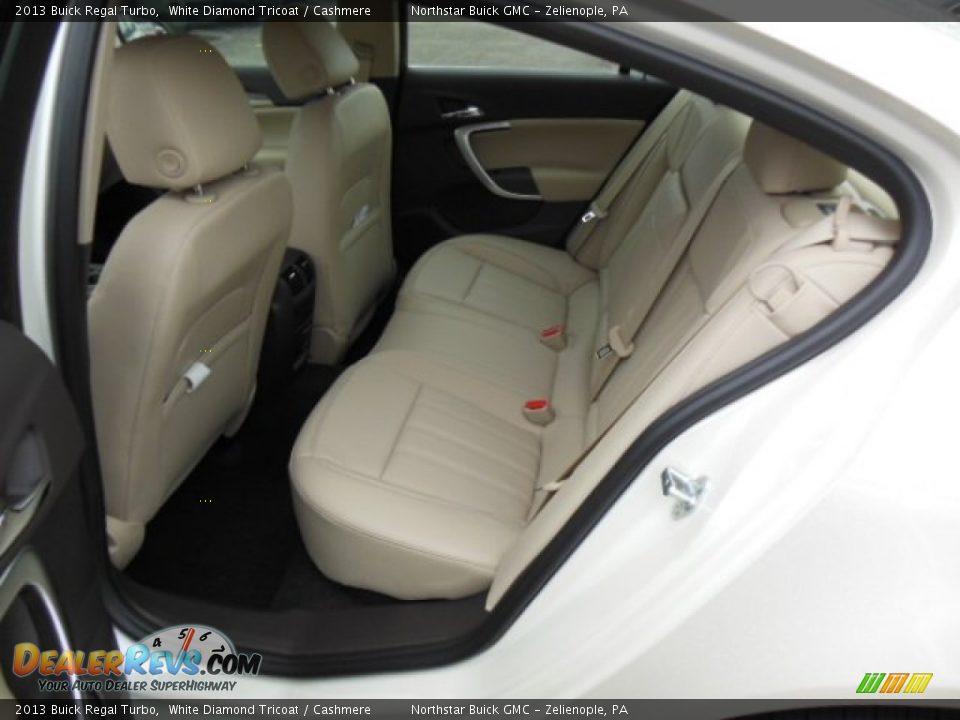 2013 Buick Regal Turbo White Diamond Tricoat / Cashmere Photo #13