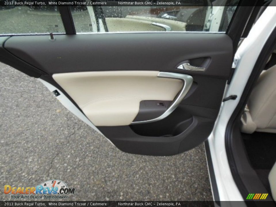 2013 Buick Regal Turbo White Diamond Tricoat / Cashmere Photo #14